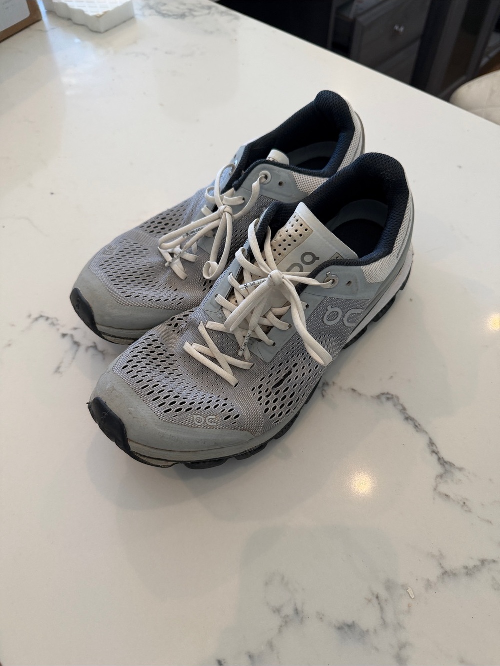 On Running Women's Cloud Running Shoes - Light Gray with Black Accents